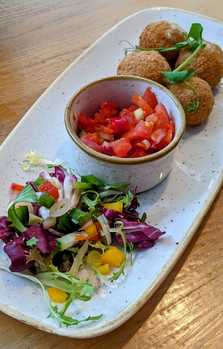 Thai Thai Restaurant-6